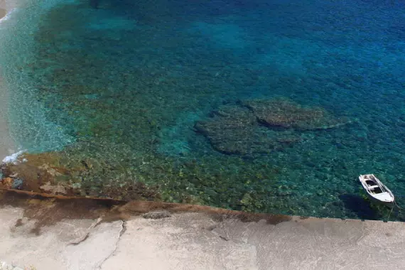 Panorama en Folegandros en las islas Cícladas en Grecia